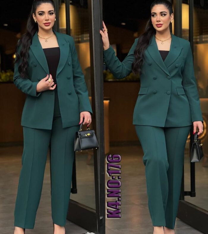 Tailleur Vert Impérial – Blazer Croisé & Pantalon Droit